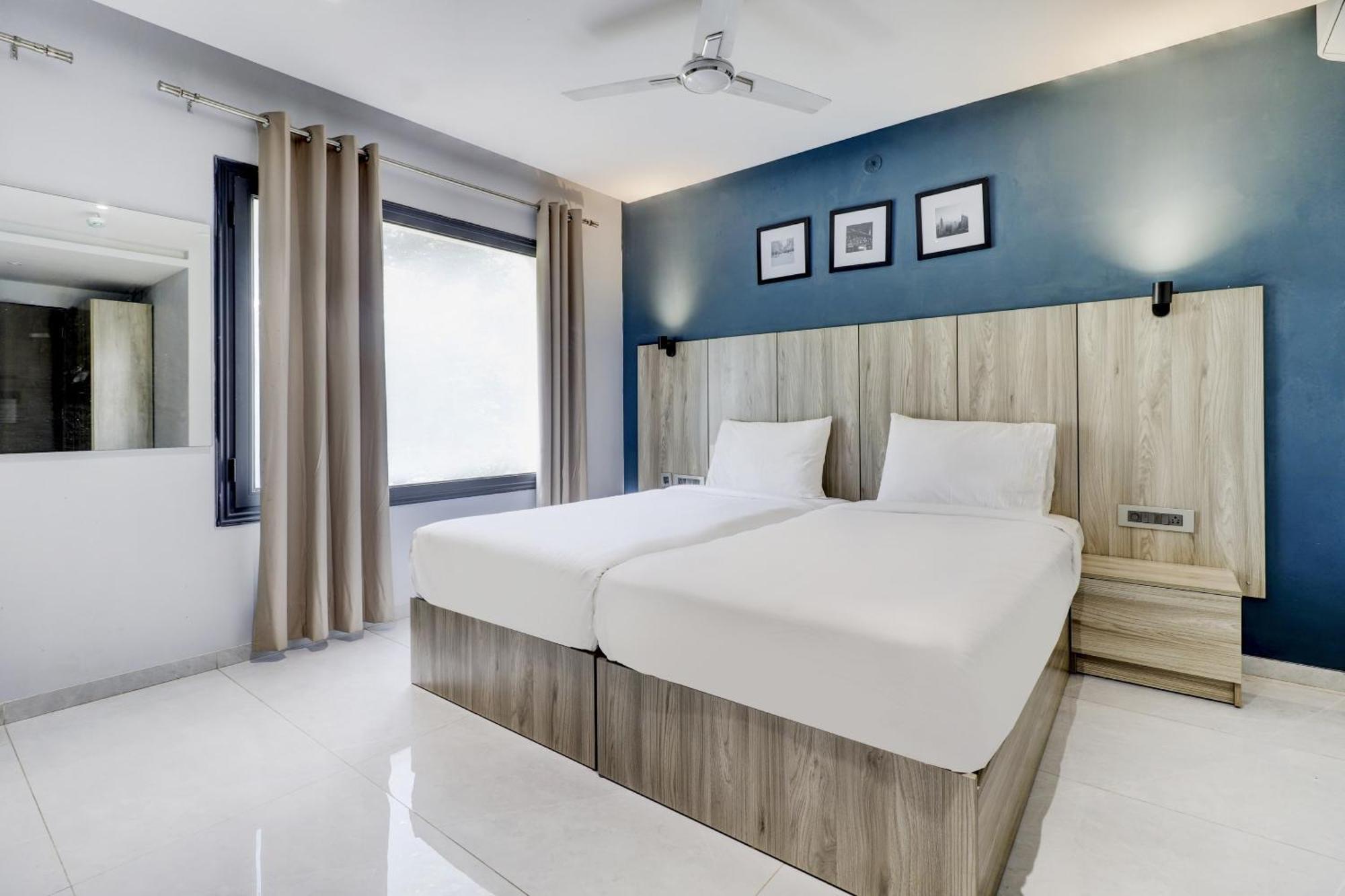 Super Sleek Townhouse Galexia Hotel And Resorts Bangalore Buitenkant foto